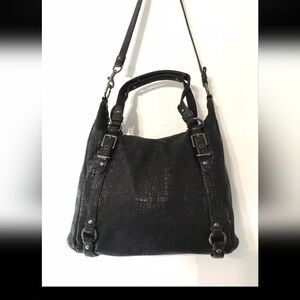 Coach Alexandra Carryall